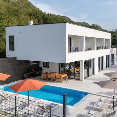 Pensiune Adria Blue By 4*