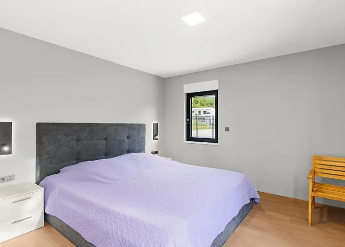Adria Blue By 4* Bakarac
